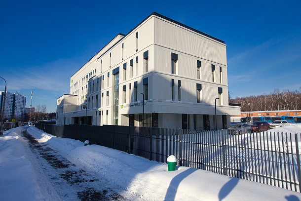 Детская поликлиника на 320 посещений в смену с травматологическим пунктом