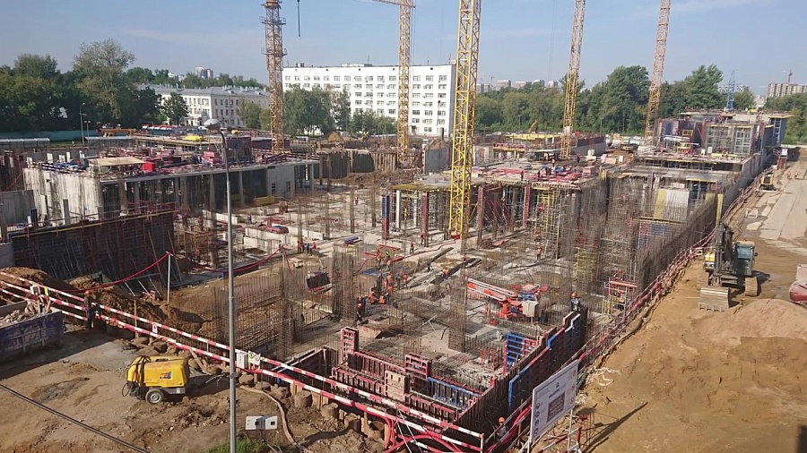 Возведение монолита подземной части центрального корпуса