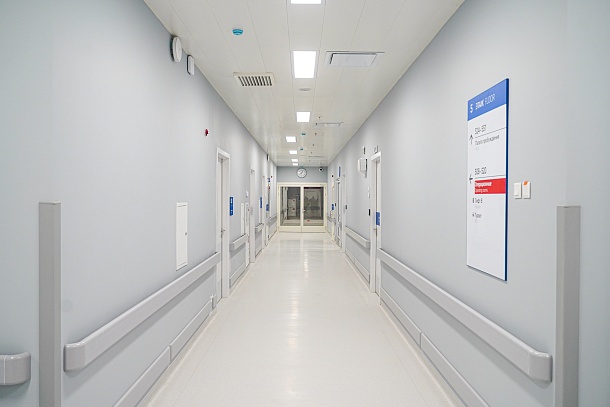 Флагманский центр с вертолетной площадкой на территории «НИИ СП им. Н.В. Склифосовского»