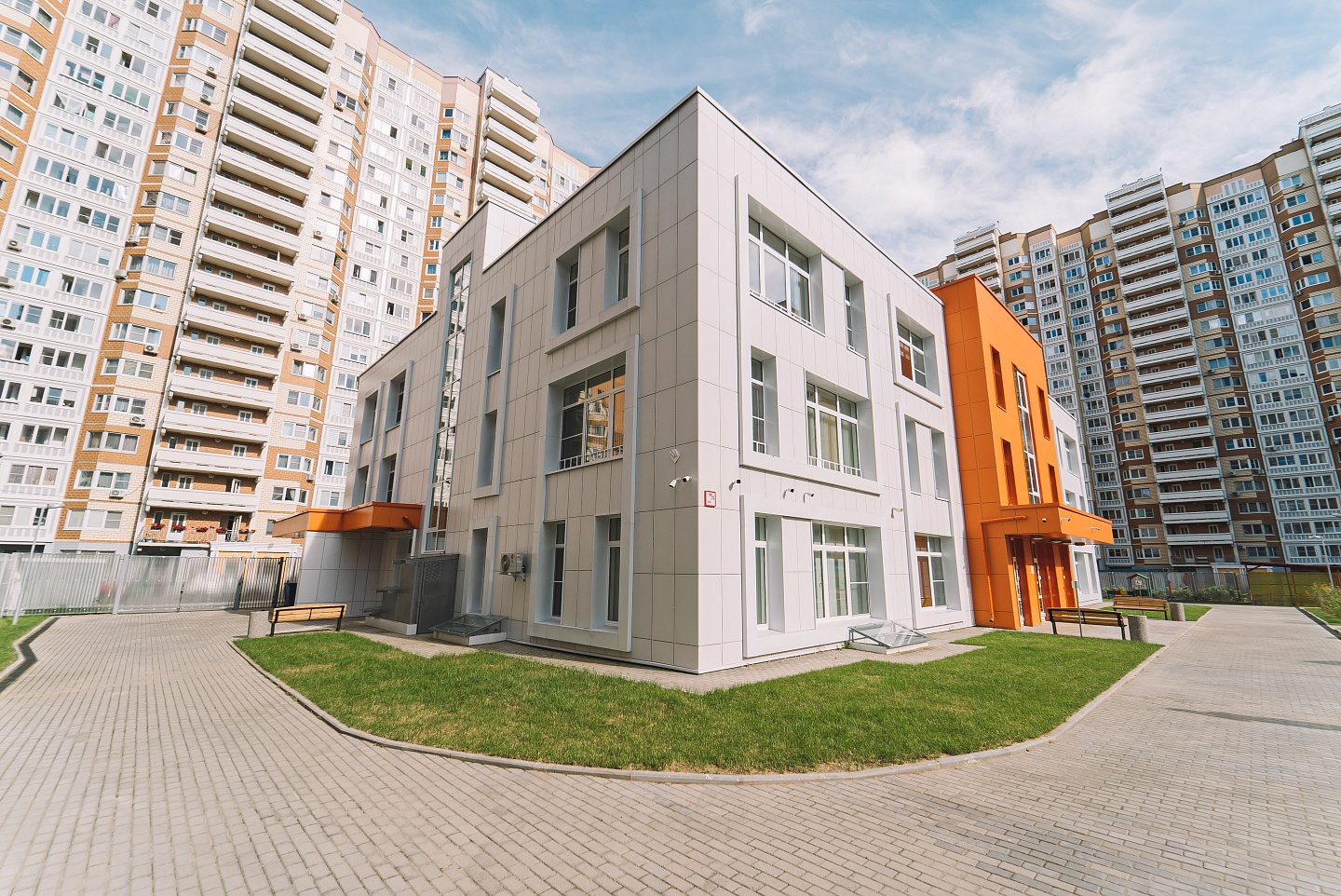 Дошкольное образовательное учреждение на 200 мест